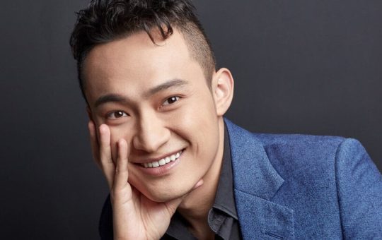 Justin Sun Goes Bananas: Snags Controversial “Comedian” Artwork for $6.4 Million