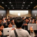 Apple China Sales Surge 4.4%: Mac Demand and iPhone Discounts Fuel Stunning Rebound